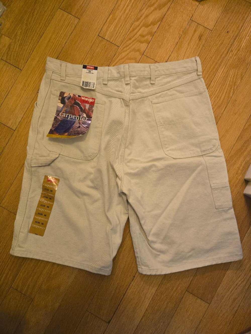 NWT Vintage Wrangler Jean Shorts Mens 36 Off White Denim Carpenter Baggy USA NEW
